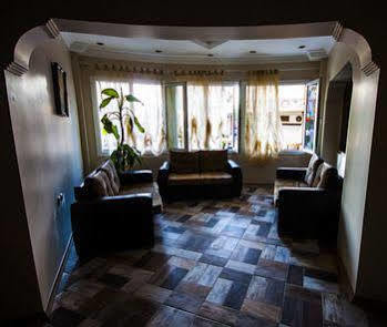 Cicek Palas Otel Izmir Bagian luar foto
