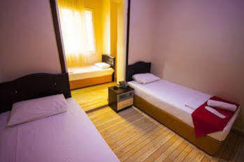 Cicek Palas Otel Izmir Bagian luar foto